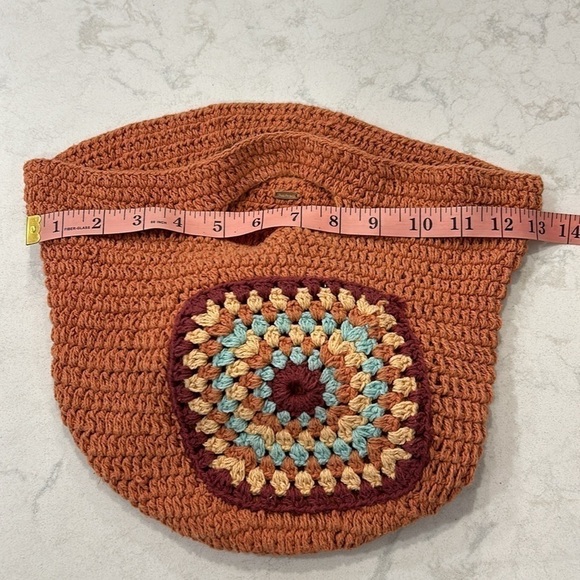 Momo for Free People Pink Crochet Cali Clutch Bag - Picture 13 of 15